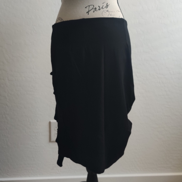 Eva Franco by Anthro Ruffle peasant Renaissance button detail black midi skirt_4 - Picture 3 of 8